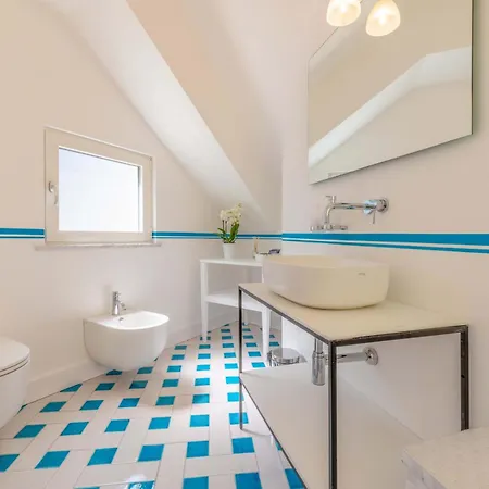 - Maison Marika Apartment